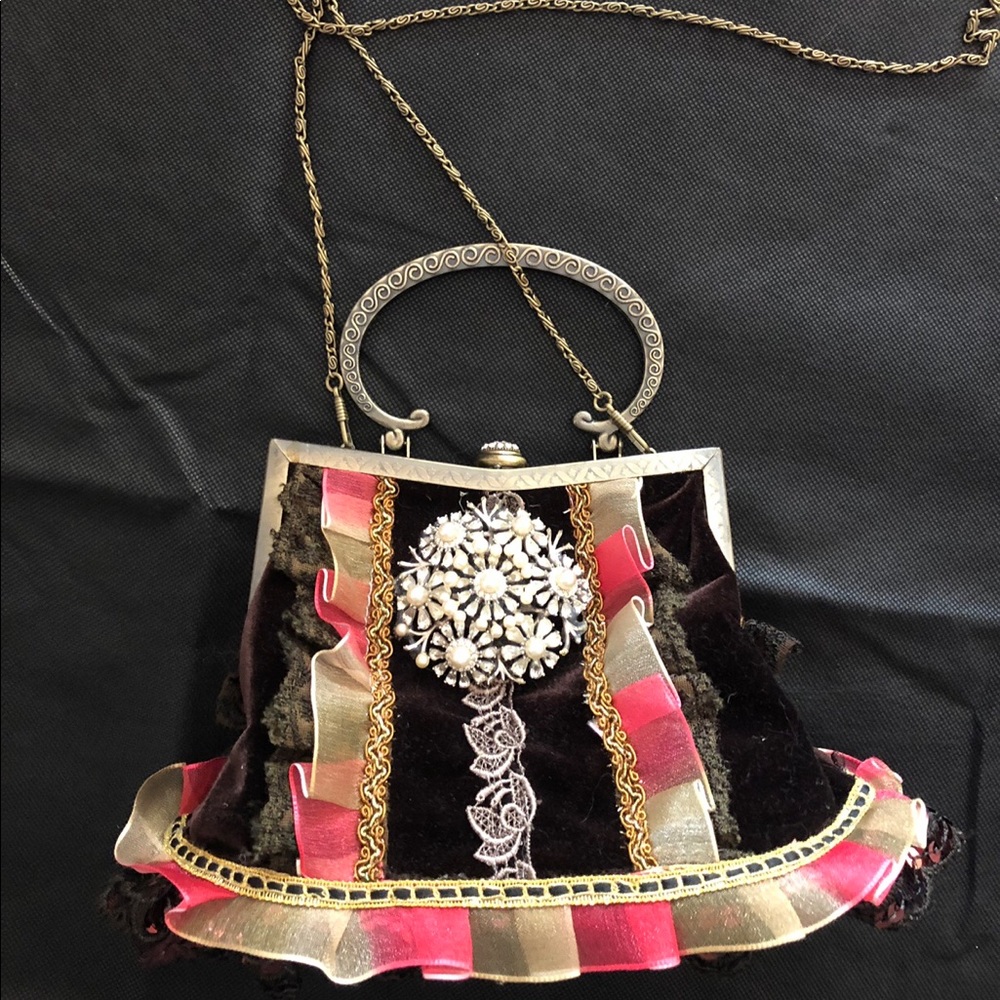 Vintage purse/ clutch